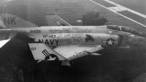 Navy jets get lined in graffiti after they land on the fallacious ship ...