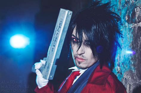 Alucard Cosplay | Alucard cosplay, Alucard, Cosplay