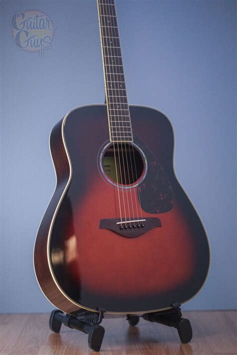 Yamaha FG830 - Guitar Guys