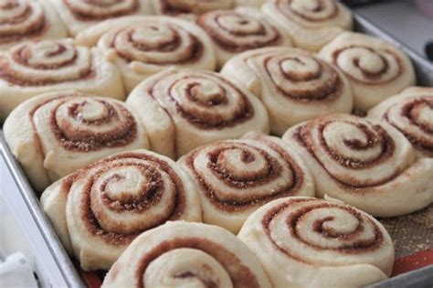 Easy Perfect Homemade Cinnamon Rolls, Packed With Cinnamon! | Recipe ...