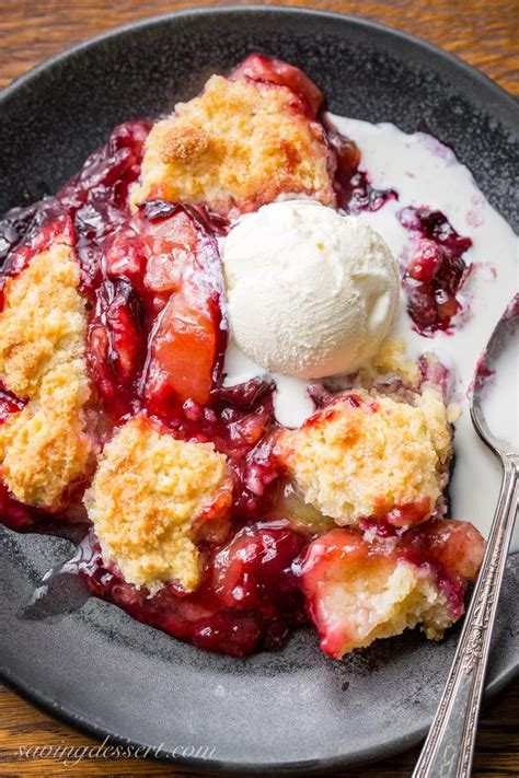 Easy Plum Cobbler - sliced fresh plums topped with a sweet crumbled ...