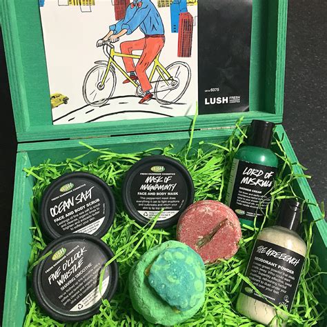 All Things Lush UK: Lush Men Wooden Box Gift Set