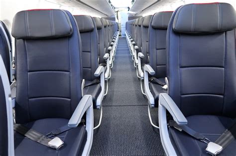 A First Look Inside American Airlines' Boeing 737 MAX 8