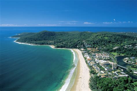 Main Beach, Noosa - Picture Tour - Sunshine Coast Australia