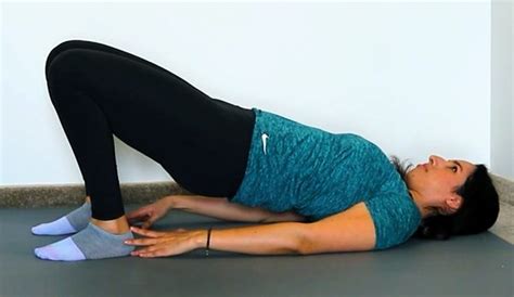 7 Stretches To Release The Psoas Muscle - Coach Sofia Fitness