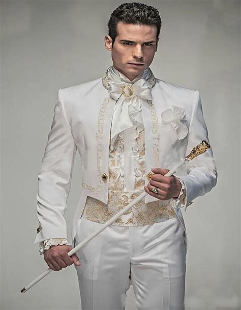 Classic style Handsome White With Gold Embroidery Groom Tuxedos Suit ...