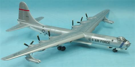 B-36 Peacemaker Group Build - FineScale Modeler - Essential magazine ...