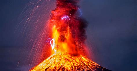 Incredible image captures moment lightning struck an erupting volcano ...