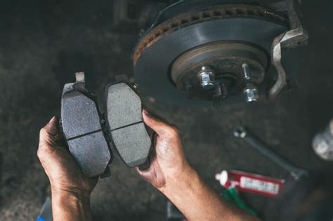 Which Brake Pad Goes On The Inside? – Vehicle Fixing