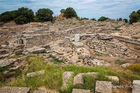 The Ruins Of Troy Turkey: How To Visit Homer's Ancient City