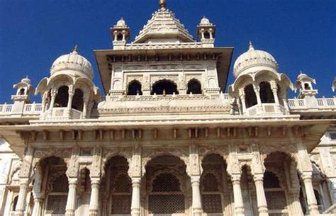 Govind-Dev-Ji-Temple-jaipur.jpg - VedicFeed