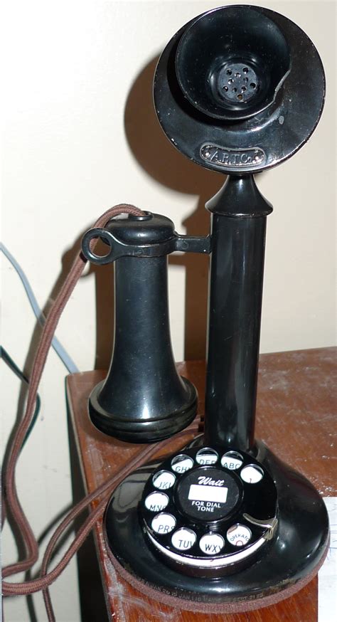 File:Candlestick phone.JPG - Wikipedia