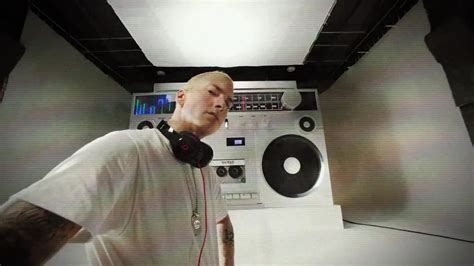 Eminem - Berzerk {Music Video} - EMINEM Photo (38285690) - Fanpop