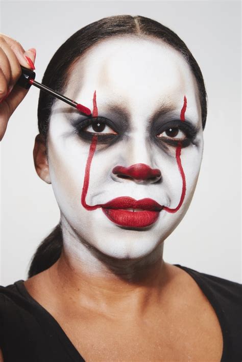 SFX Look 5: How to Do It's Pennywise the Clown Makeup | 8 Halloween ...