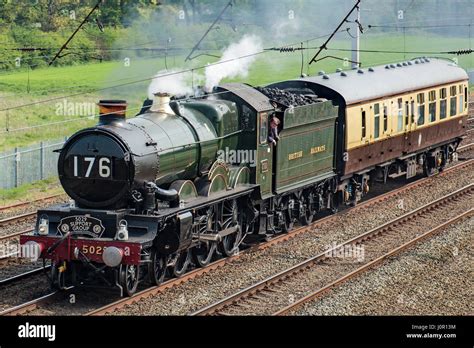 THe GWR Castle class Nunney Castle on a positioning run on the main ...