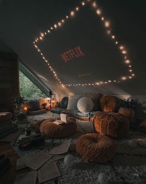 Cozy movie room : r/CozyPlaces