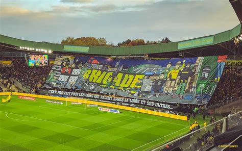 Top 5 des tifos du FC Nantes