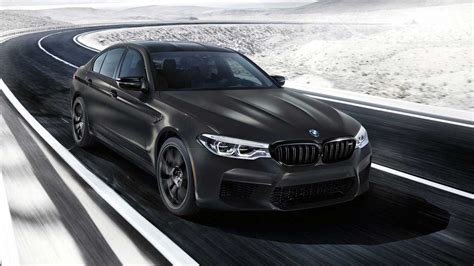 BMW M5 Edition 35 Jahre debütiert als sinistre 625-PS-Limo