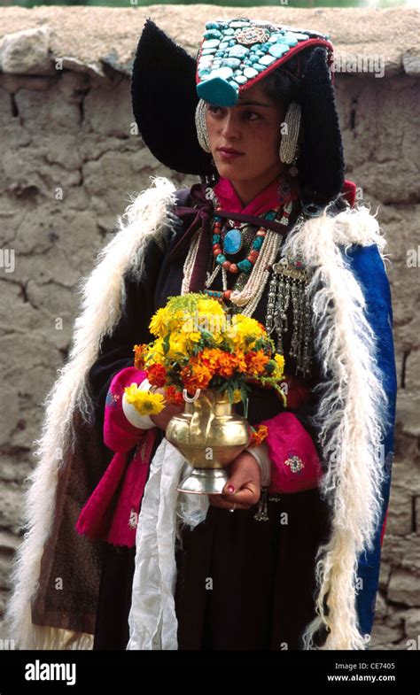 SSK 82738 : ladhaki woman in traditional dress for ladakh festival in ...