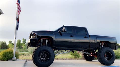 Lifted 4x4 Chevy Trucks