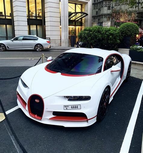 Bugatti Chiron - Appreciate Blook Image Database