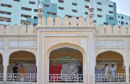 Pakistani Muslims Prepare Observe Itikaf Mosque Editorial Stock Photo ...