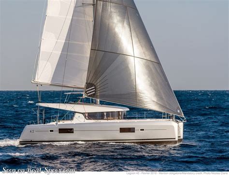 Lagoon 42 - 2016 sailboat specifications and details on Boat-Specs.com