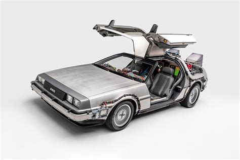 DeLorean DMC-12 time machine from the BACK TO THE FUTURE movies. | Back ...