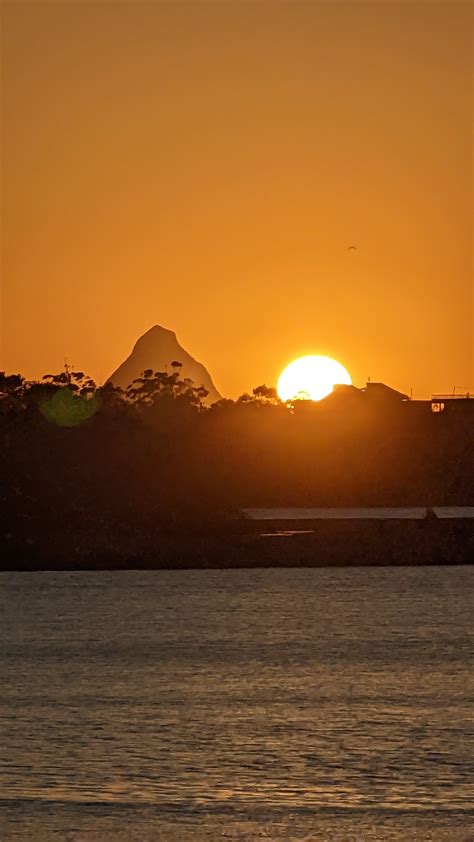 Sun below Mt Tibrogargan, Australia : r/sun