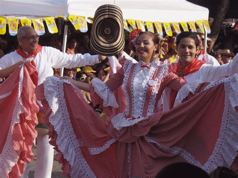 10 Colombian music genres you need to know about! - Learn More Than Spanish