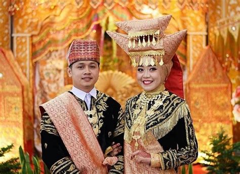 Minangkabau Culture : Society