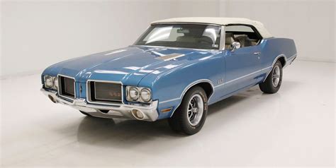 1972 Oldsmobile Cutlass | Classic Auto Mall