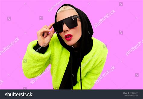 Stylish Swag Girl Short Hair Trendy Stock Photo 1519539851 | Shutterstock