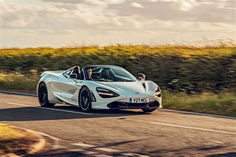 Download Country Roads Best Mclaren 720s Background | Wallpapers.com