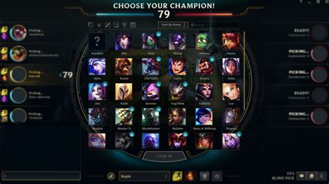 How many Champions are in League of Legends? - List by Class and Role