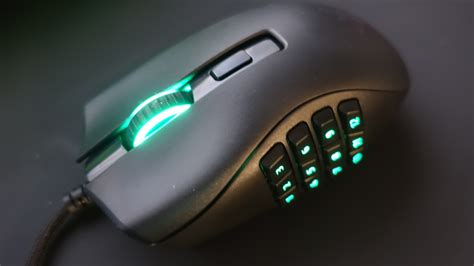 Razer Naga X Review: Surrounded By Strong Predators | Tom's Hardware