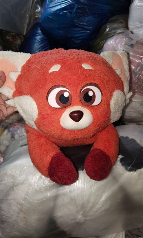 Disney/Pixar Turning Red (Red Panda/Mei-Mei) plush, Hobbies & Toys ...