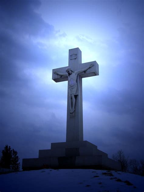 Jesus on the Cross Free Photo Download | FreeImages