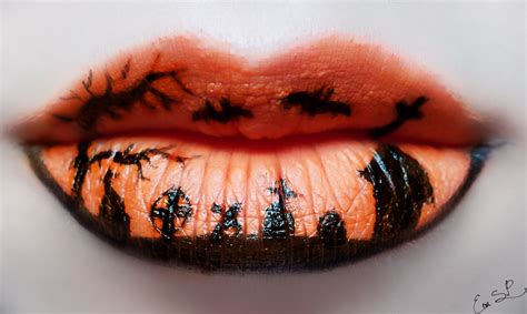 Pretty Spooky Halloween Lip Art Designs By Eva Pernas