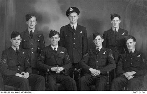 Studio portrait of a Halifax bomber crew of 158 Squadron RAF ...