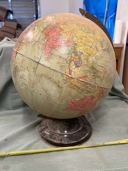 Vintage Globe - Apexx Auctions