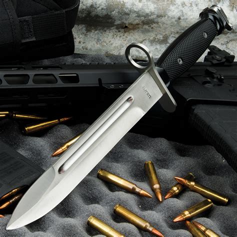 M7 Bayonet Knife - Replica; Used on Vietnam-Era M-16 Rifles | Kennesaw ...