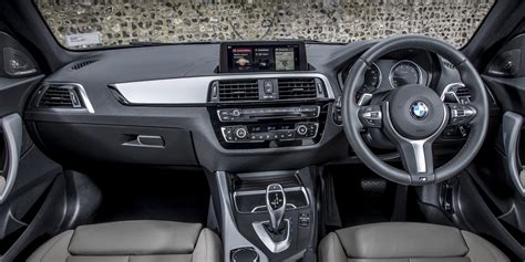 BMW M140i (2015-2019) Interior & Infotainment | Carwow