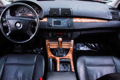 bmw-x5-black-interior (6 of 19) | Car Dealership in Philadelphia