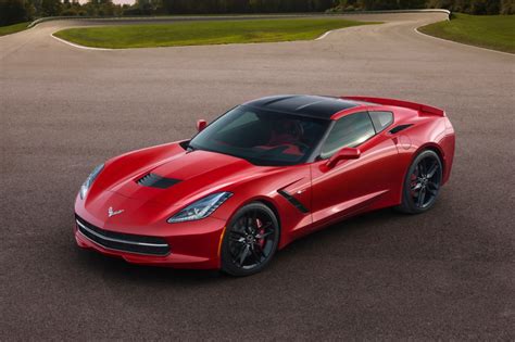 2014 Chevrolet Corvette C7 Stingray Debuts in Detroit - autoevolution