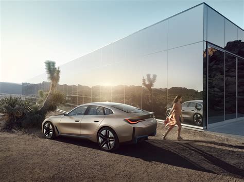 BMW Concept i4 :: Behance