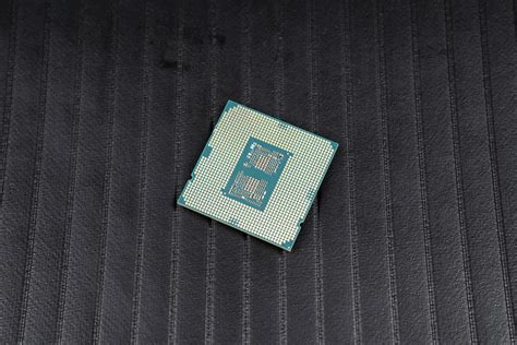 Intel 10th Gen Comet Lake-S Core i7 & Core i5 CPUs Benchmarks Leak