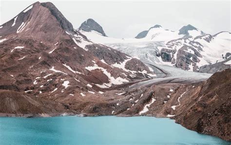 Hiking In Switzerland: 20 BEST Hikes In Switzerland