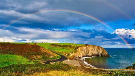 Ballyvooney Cove – Bing Wallpaper Download