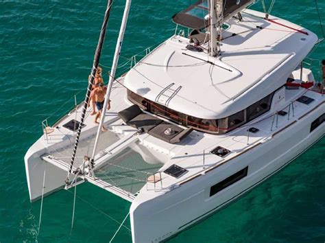 Lagoon 40 - Luxury catamarans